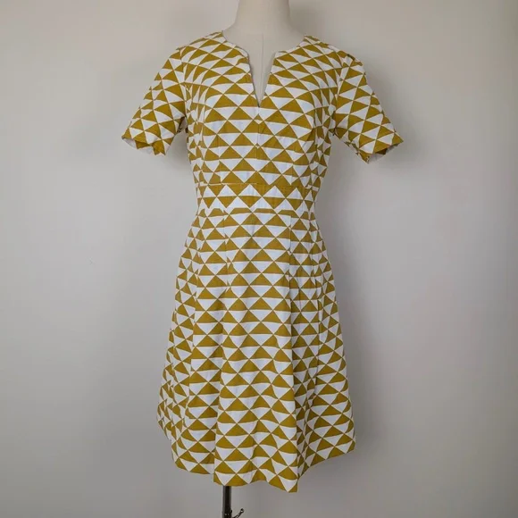 Geometric Mini Dress Circle Skirt Short Sleeve Fit Flare - Picture 8 of 16